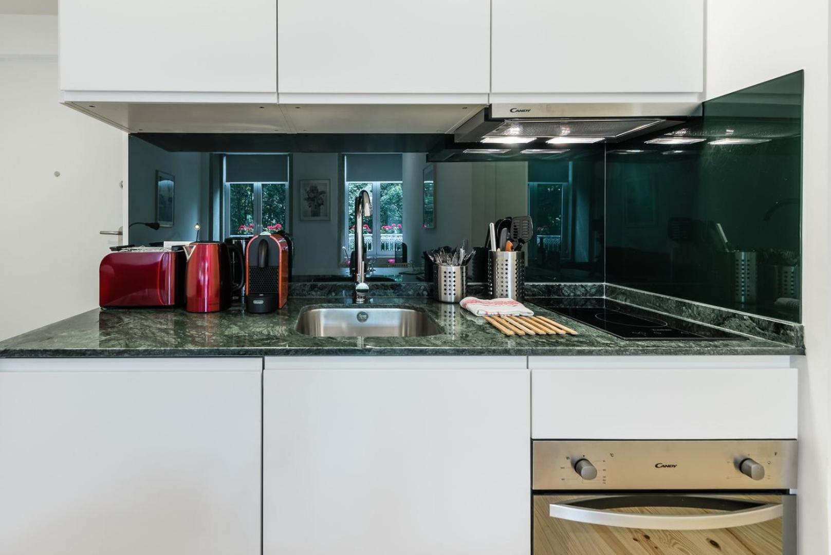 Guestready - Belas Artes Duplex Porto Bagian luar foto